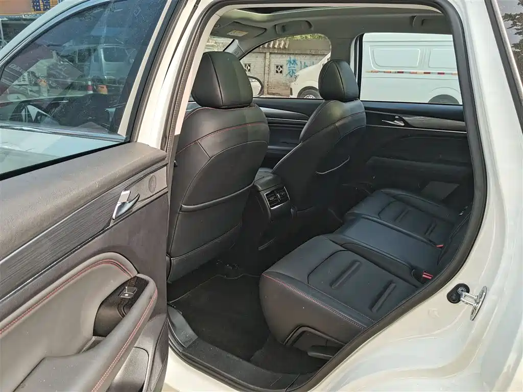 Trumpchi GS4 PLUS 2021 270T automatic Star Version