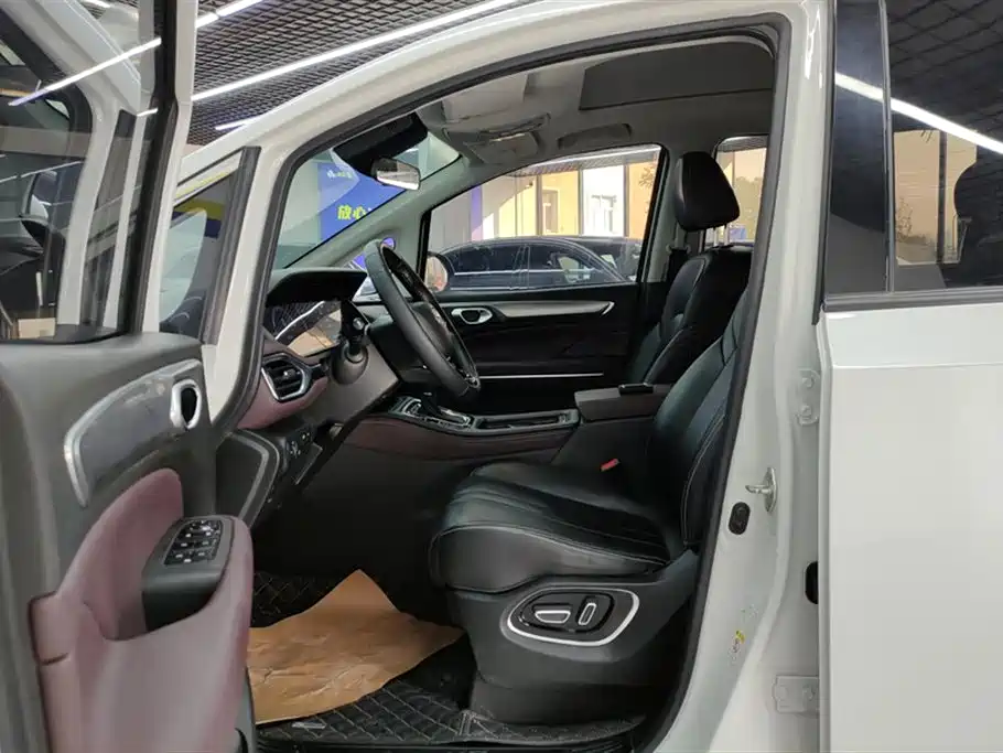 Фото машины 10