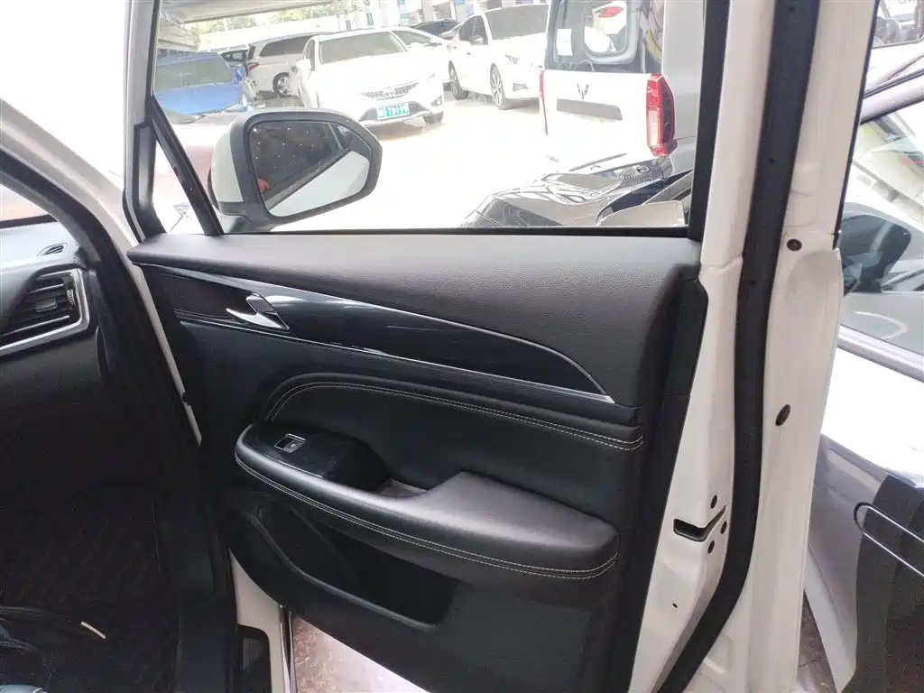 Фото машины 26