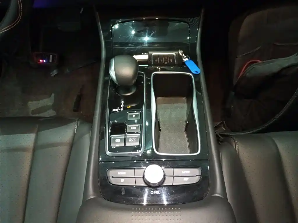 Фото машины 24