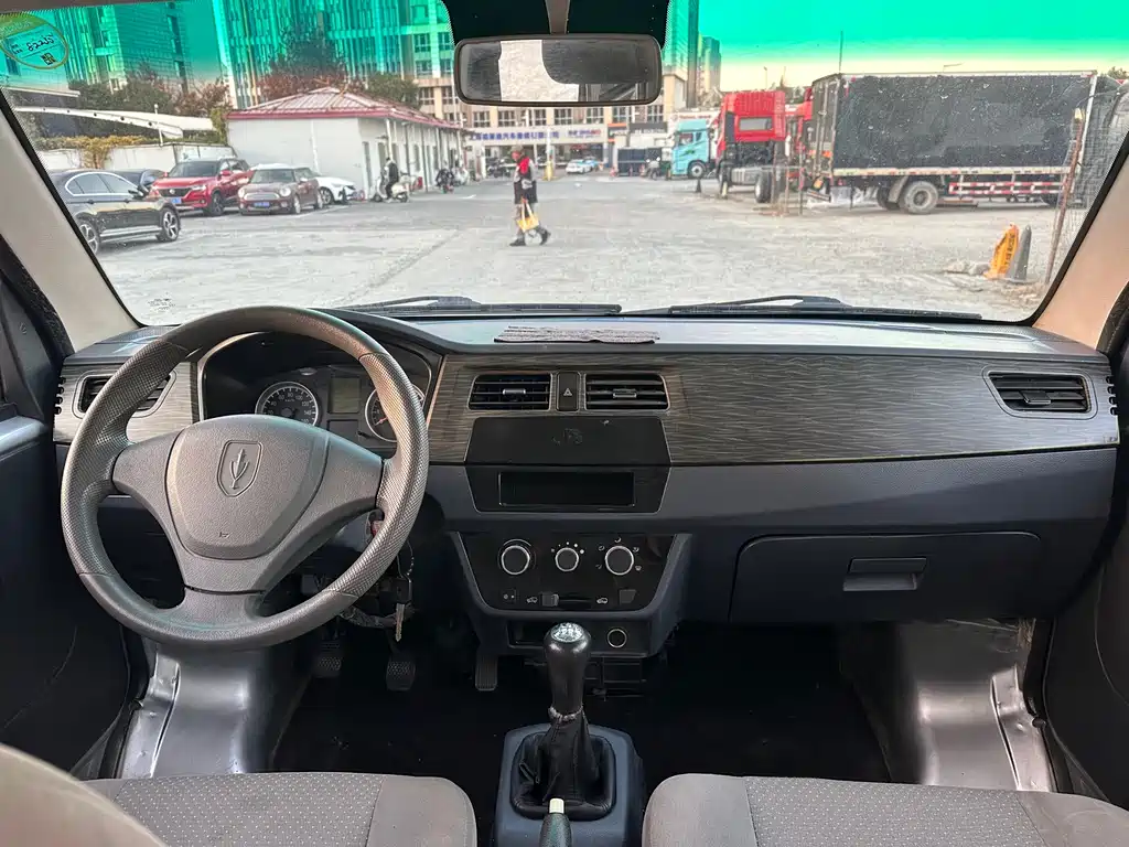 Little Sea Lion X30 2021 1.5L comfortable central air-conditioned version of the passenger car country VI SWC15M