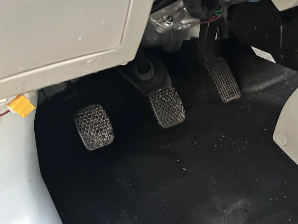 Little Sea Lion X30 2024 1.5L Fortune Bus 5/6/7 Seats