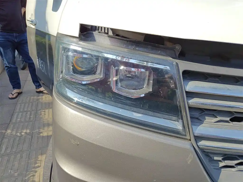 Фото машины 24