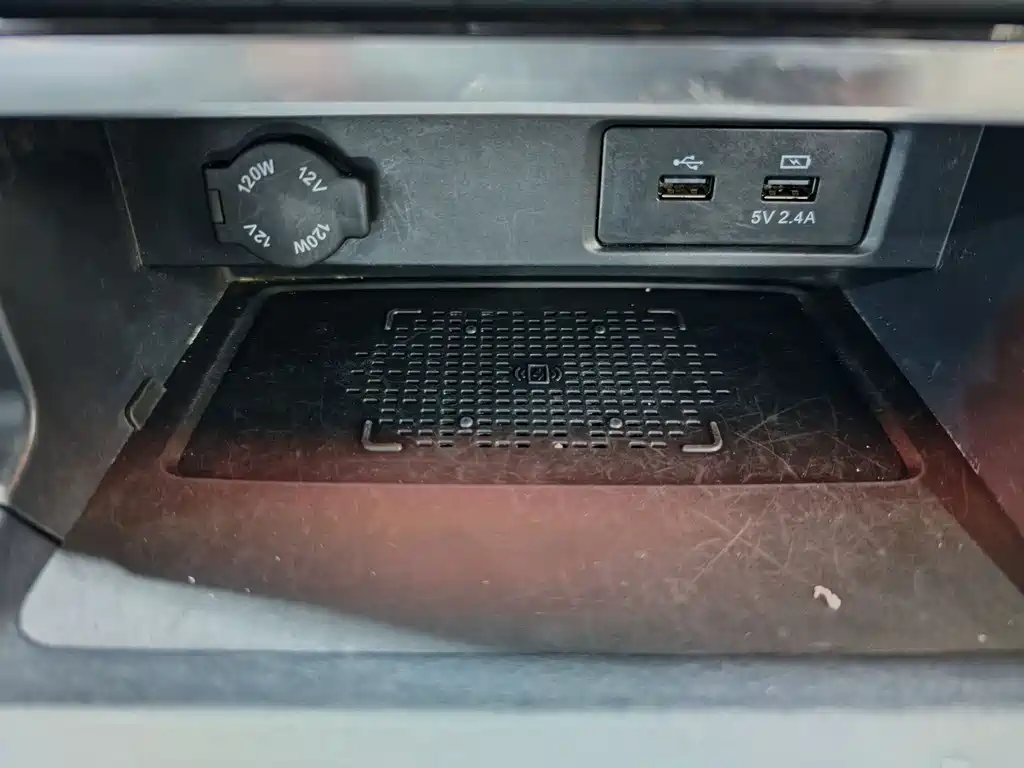 Humantu 2023 2.0T automatic gasoline four-wheel drive elite standard double