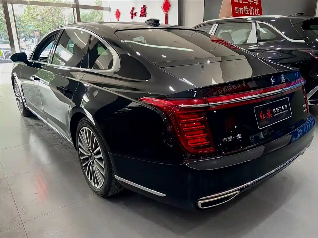 Hongqi H9 2023 Model 2.0T Zhilian Flag Enjoy Edition