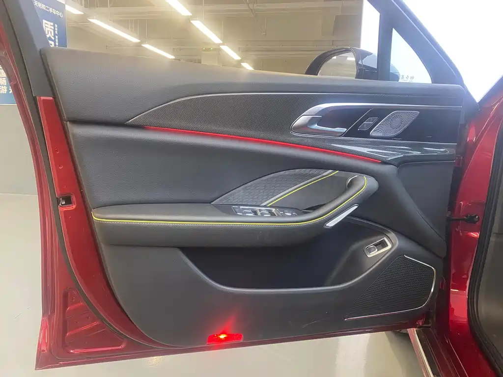 Hongqi H6 2023 2.0T Ultimate Edition