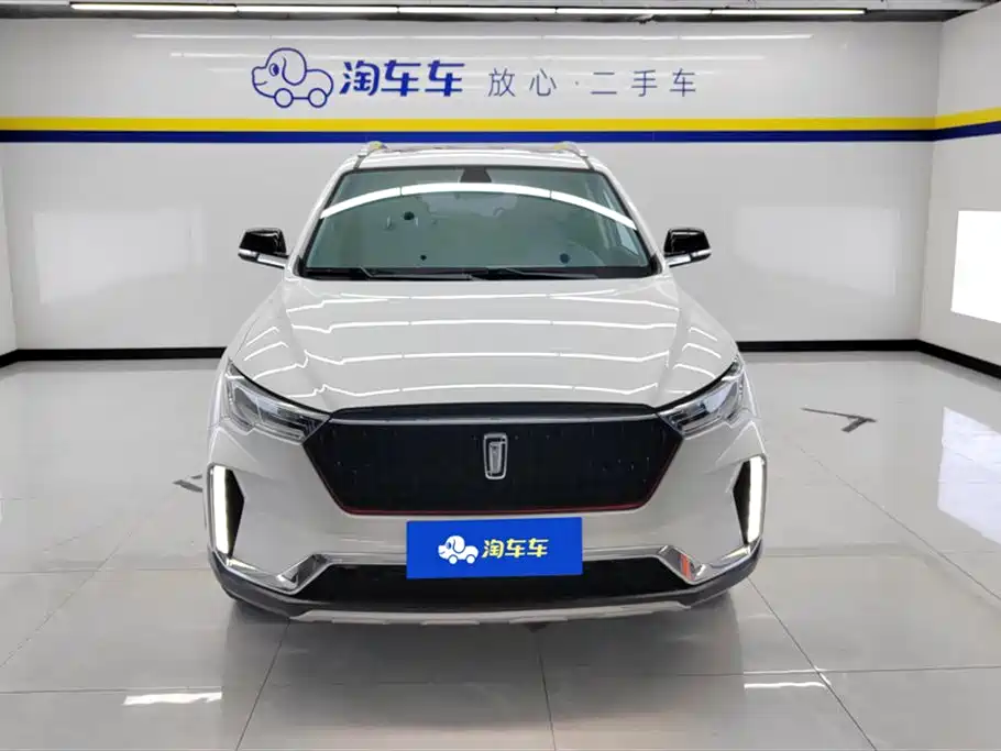 Pentium T33 2021 1.2T DCT Luxury