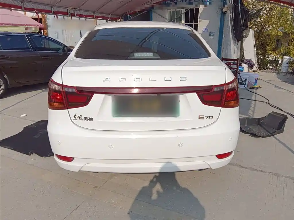 Dongfeng Fengshen E70 2023 model 500 Zhixing Edition Lithium Iron Phosphate 48.6 kWh 120kW