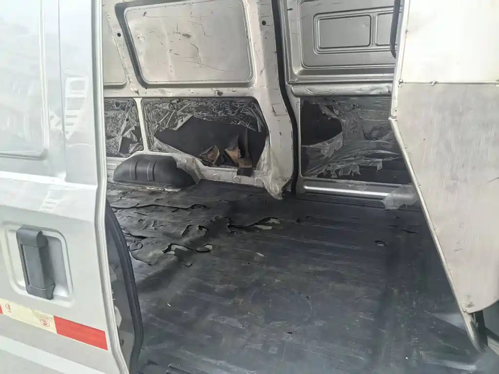 Wuling Rongguang EV 2020 window-sealed version Basic Type 2 seats 252KM