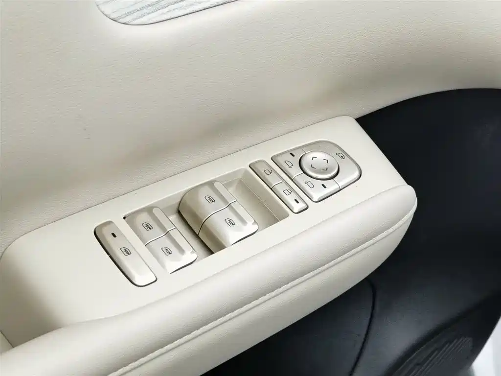 Wuling Xingguang S 2024 130km Flagship Model