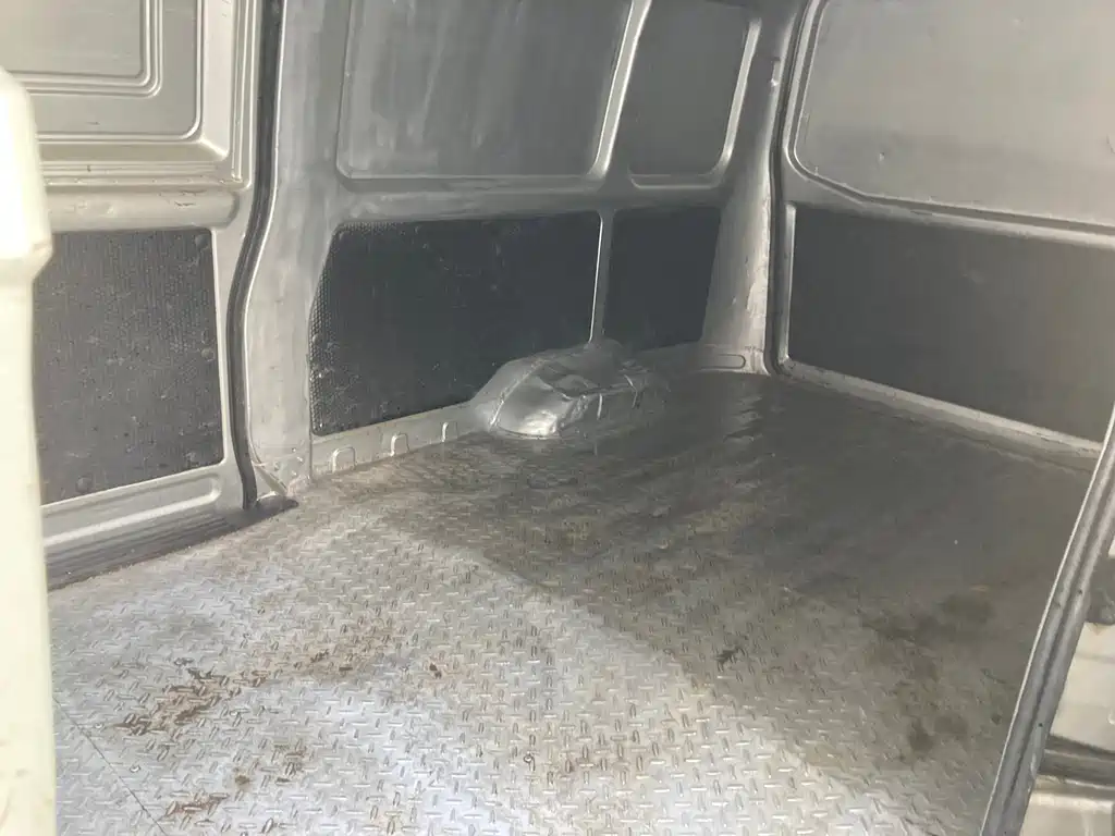 Wuling EV50 2021 van logistics Vehicle Huishitong Penghui 43.2kWh Liu Electromechanical Control