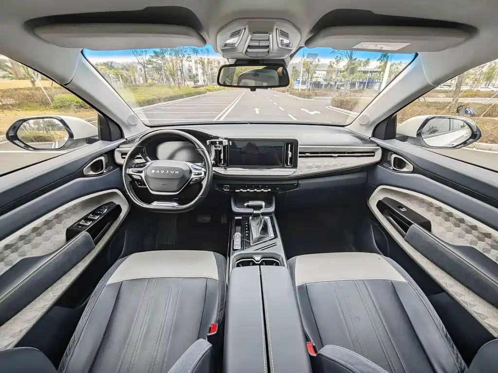 Baojun RM-5 2019 1.5T CVT 24-hour online premium 6-seater