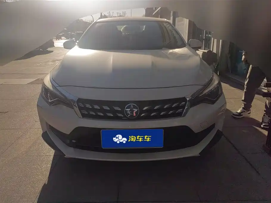 Qichen D60 2019 100,000 Glory 1.6L Entry Manual Chenshang Edition Country VI