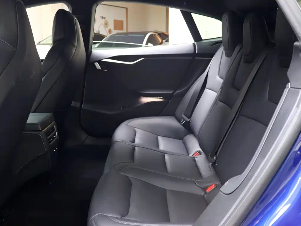 Фото машины 7