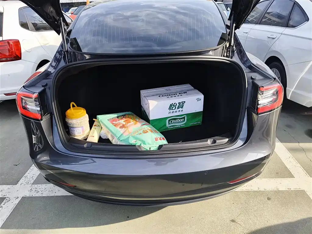 Фото машины 23