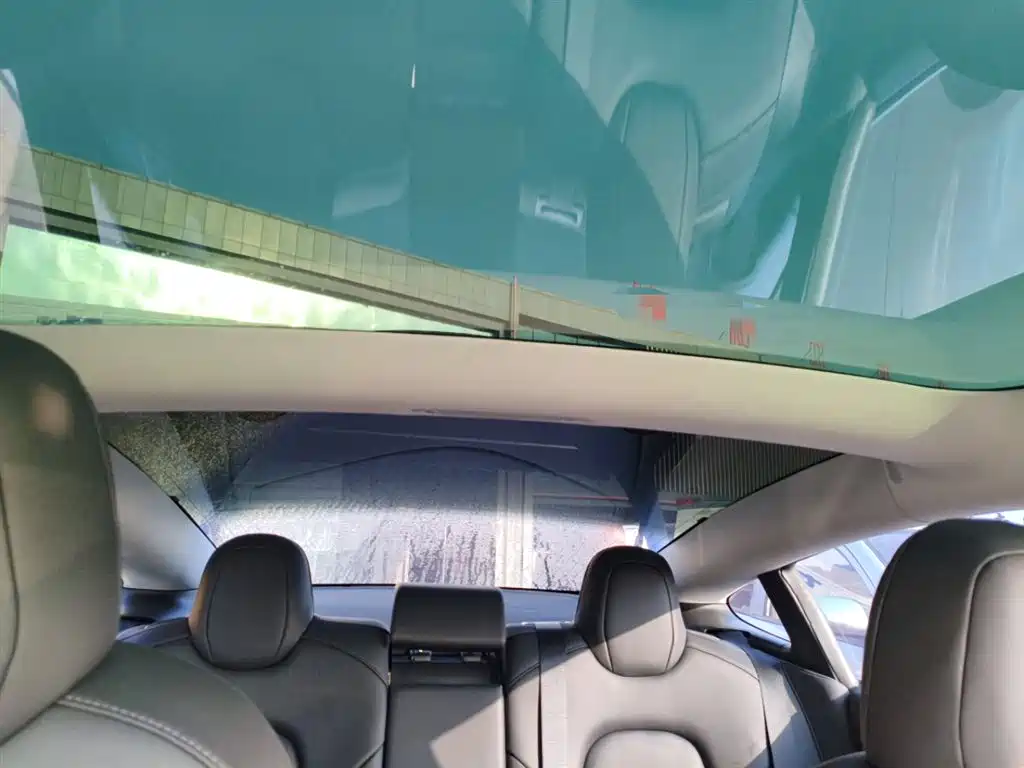 Фото машины 24