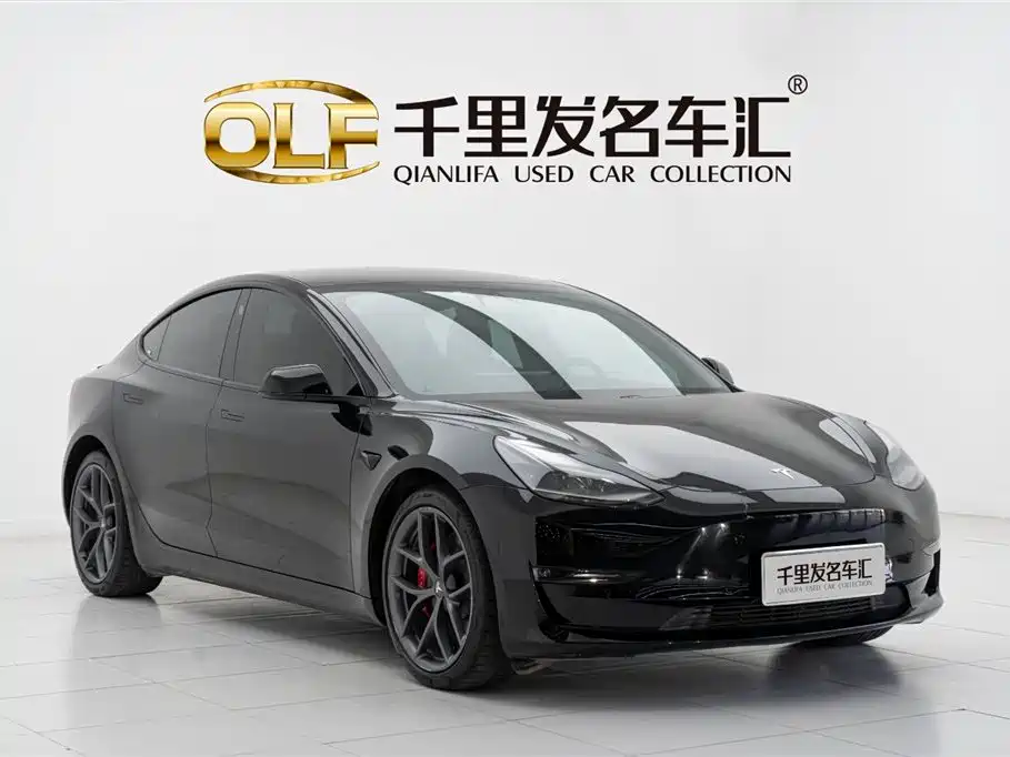 Фото машины 24