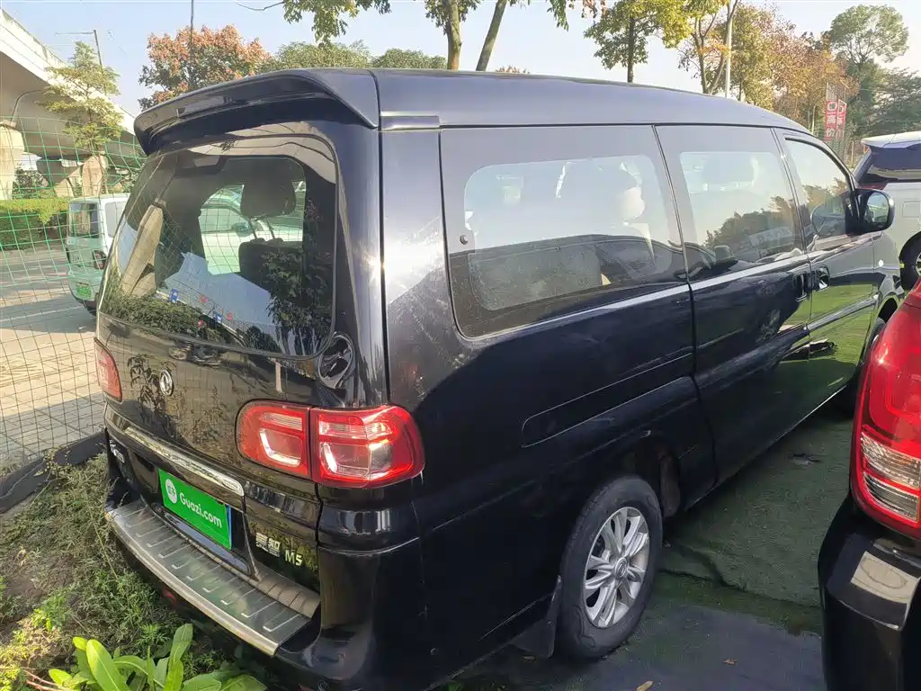 Фото машины 24