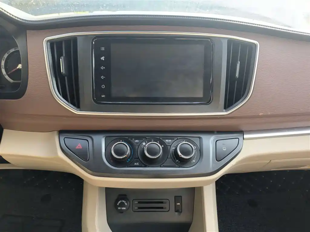 Фото машины 23