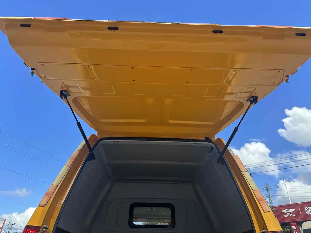 Фото машины 24