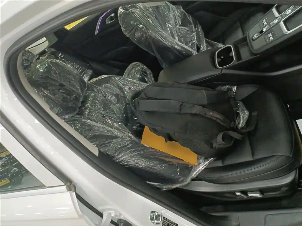 Haval Xiaolong MAX 2023 1.5L Hi4 105 four-wheel drive Pilot Version