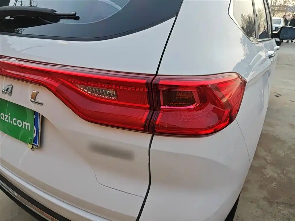 Фото машины 24