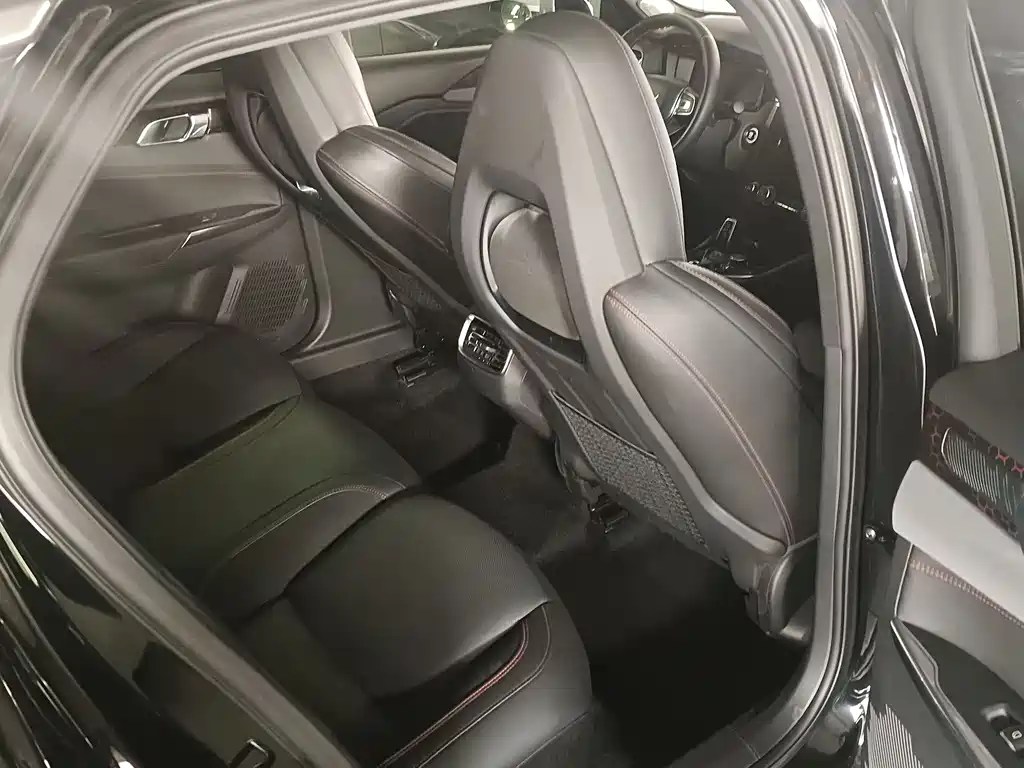 Lynk & Co. 03 2022 model 1.5 TD DCT Jin Pro