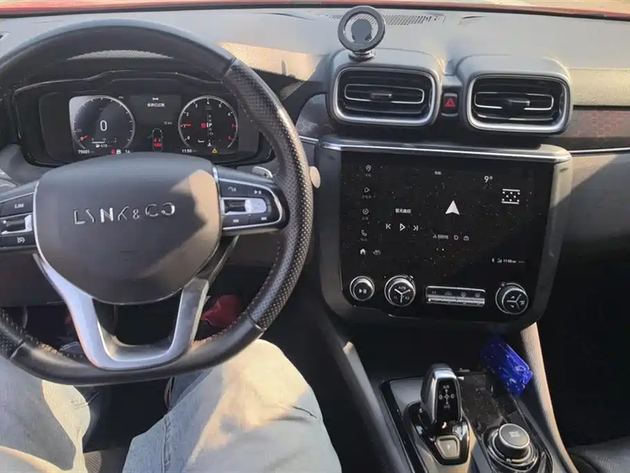 Lynk & Co. 03 2019 Model 1.5 TD DCT Jin Pro Version Country VI