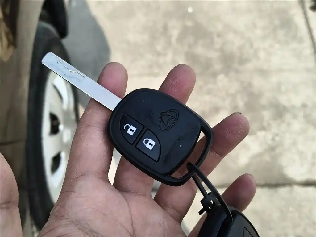 Uno S 2021 1.5L Uno S Smart Enjoy Edition Dual steam Air-conditioned bus JL473QG