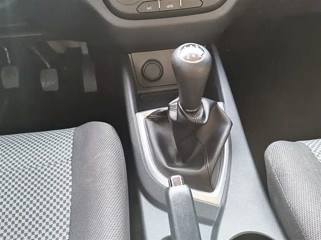 Фото машины 24