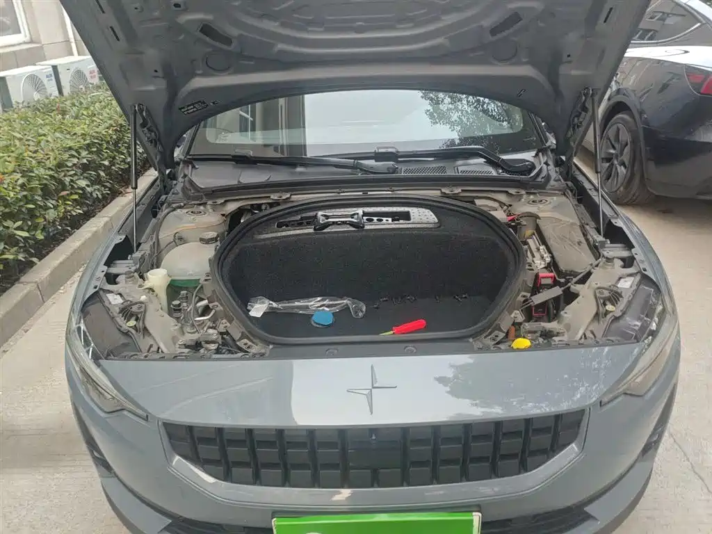 Polestar 2 2020 first Edition