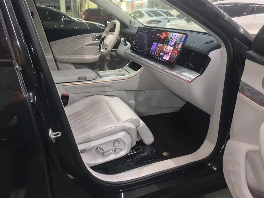 Фото машины 6