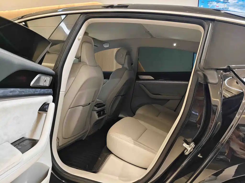 Фото машины 7