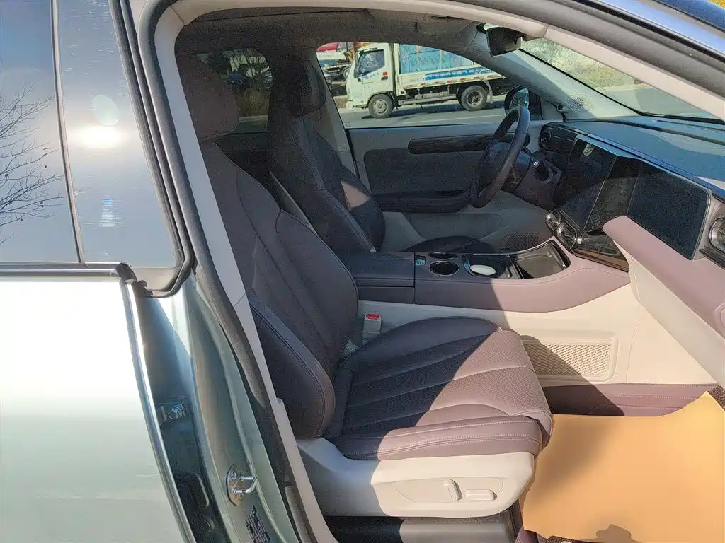 Фото машины 26