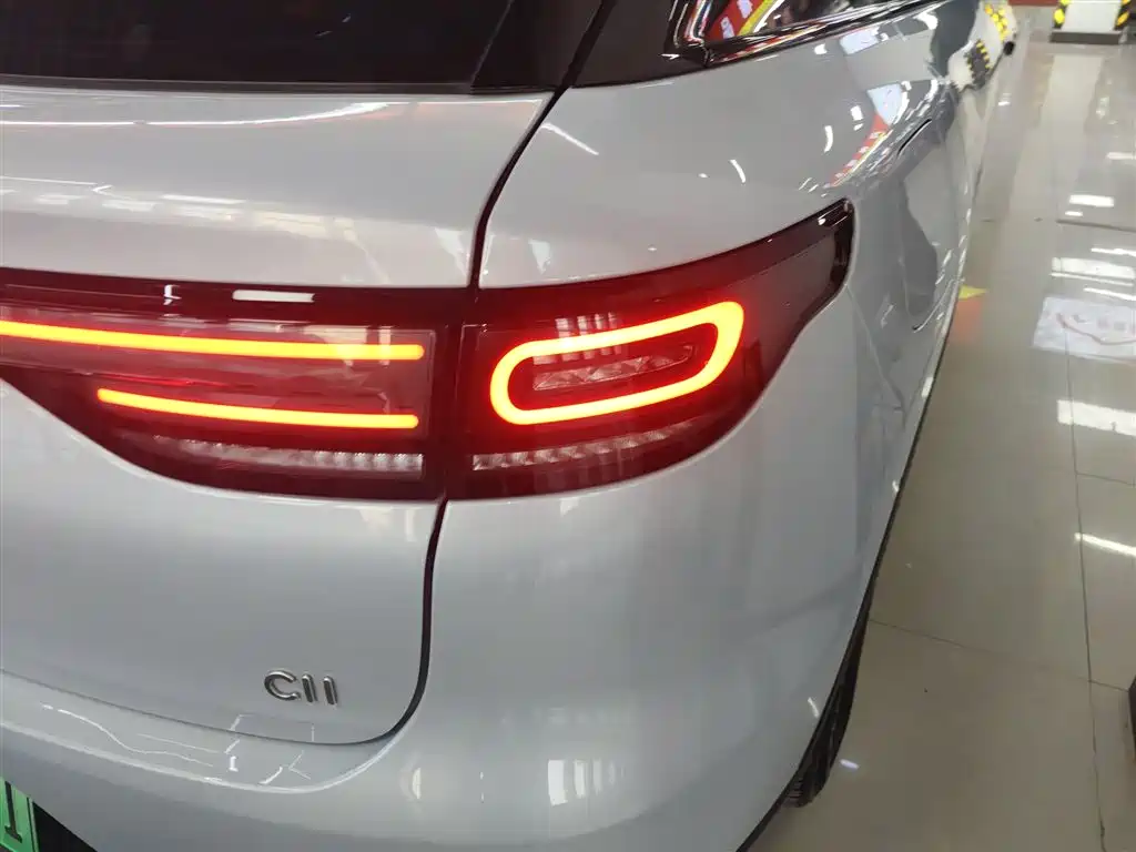 Фото машины 23