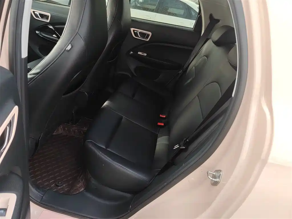 Фото машины 10