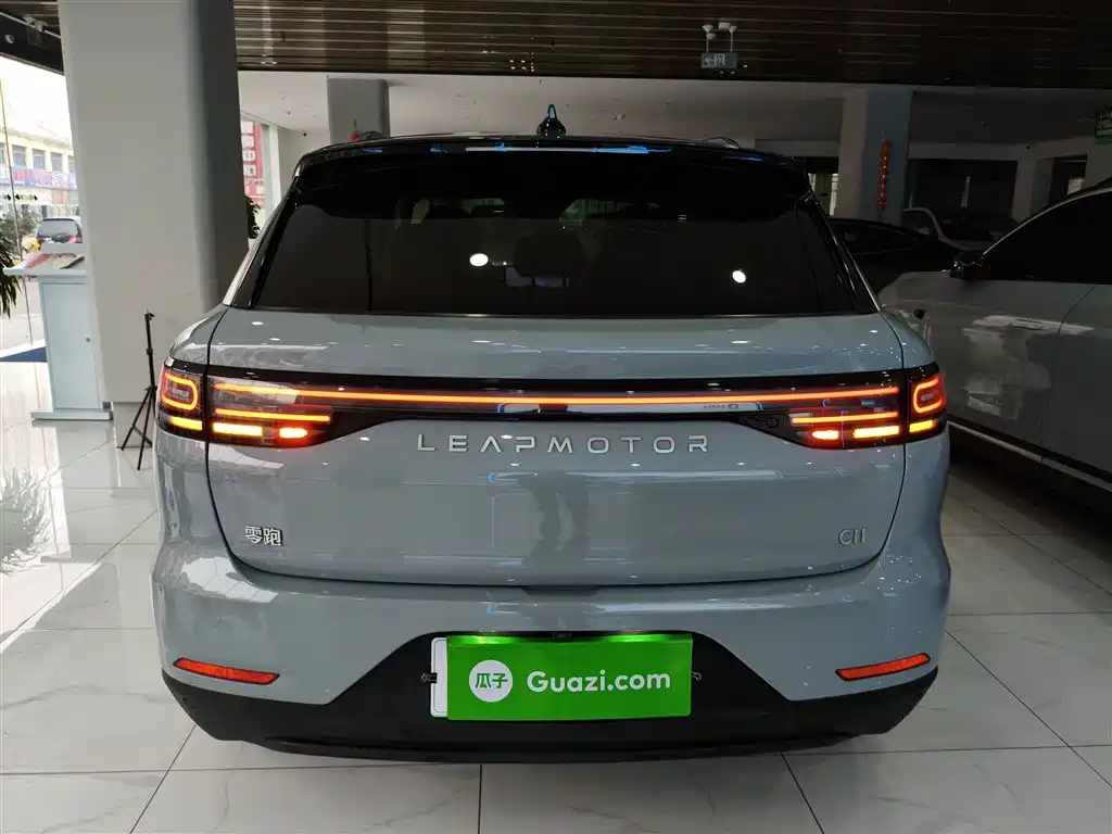 Фото машины 23