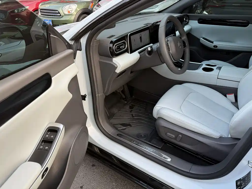 Zero run C01 2023 Extended Range 216 Comfort Edition