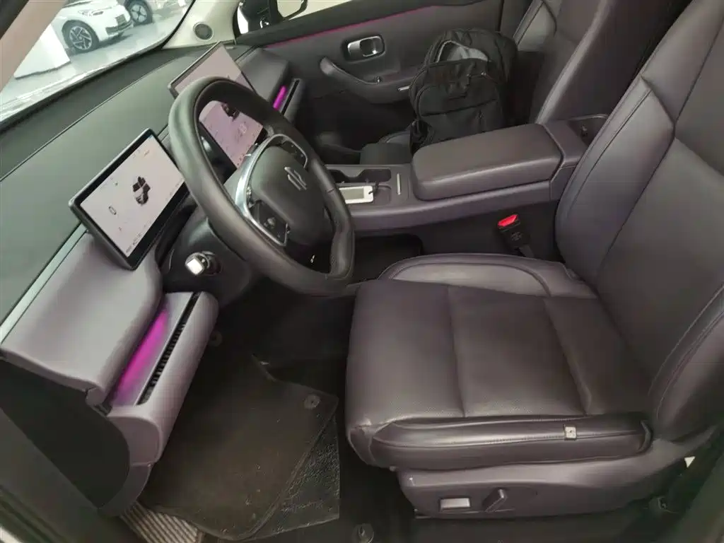 Фото машины 24