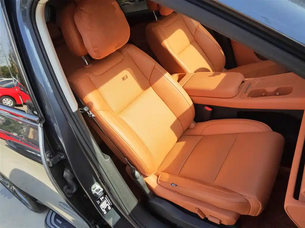 Фото машины 23