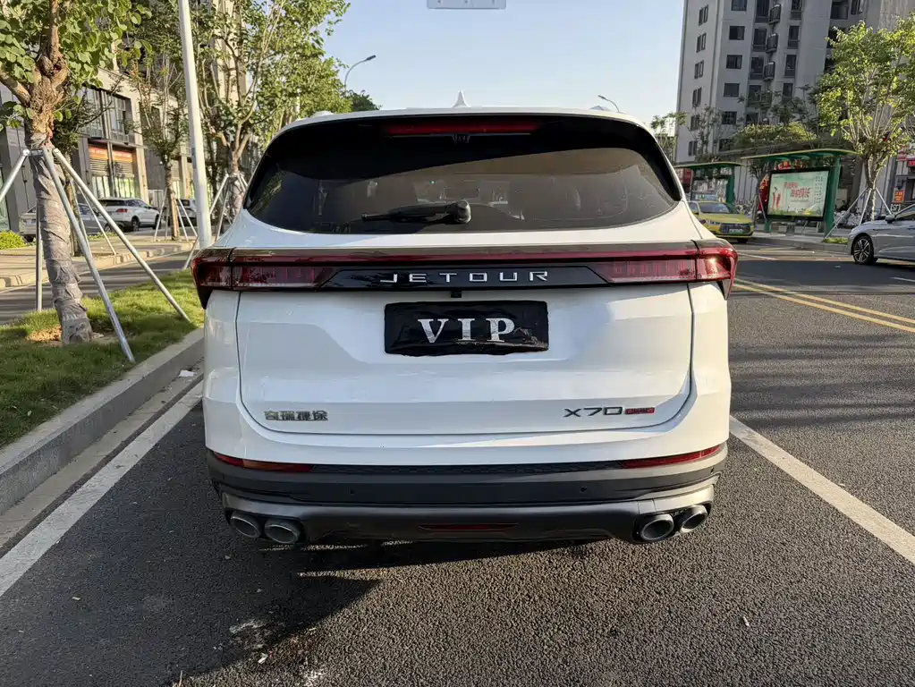 JetourX70PLUSJietuX70PLUS20231.5TDCTBravePLUS5seats