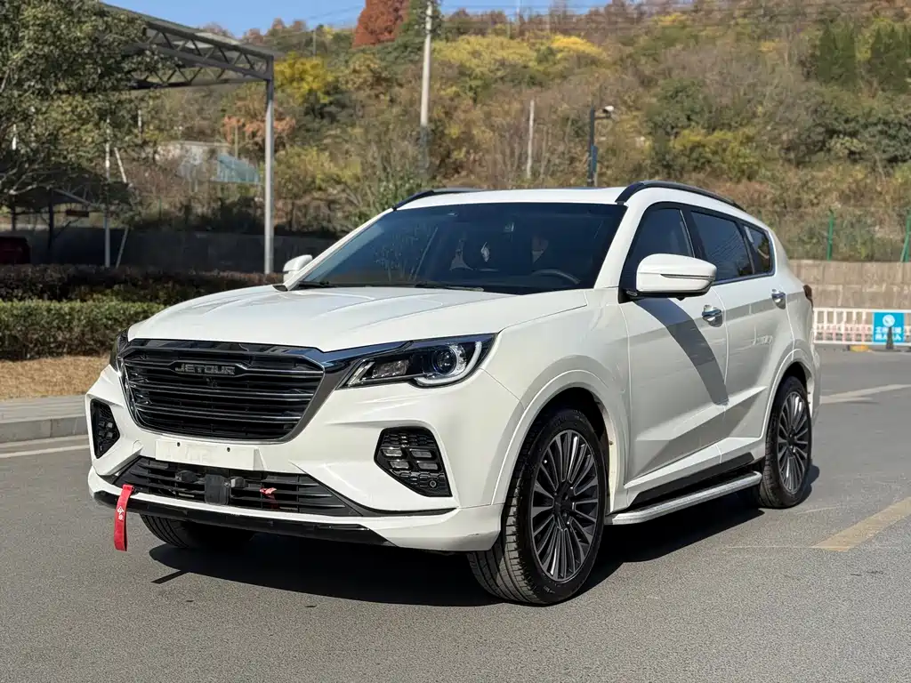 Jietu X70 2020 1.5T DCT Smart Travel Edition 5 Seats