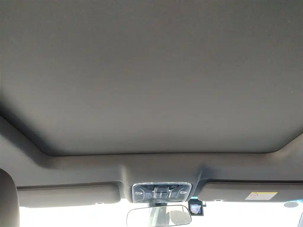 Jietu X70S 2020 1.6T DCT engine version 5 seats