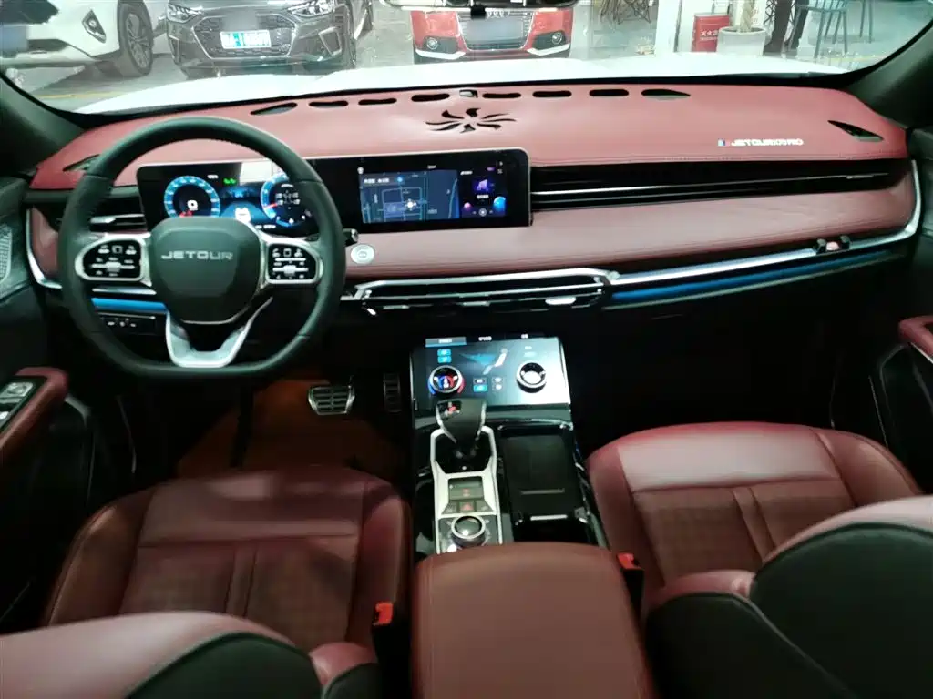 Jietu X70 PRO 2023 1.6T DCT Enjoy MAX 5 seats