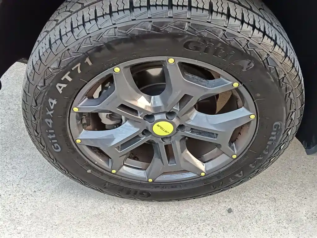 Jet Traveler 2023 2.0T four-wheel drive Crossing PRO+