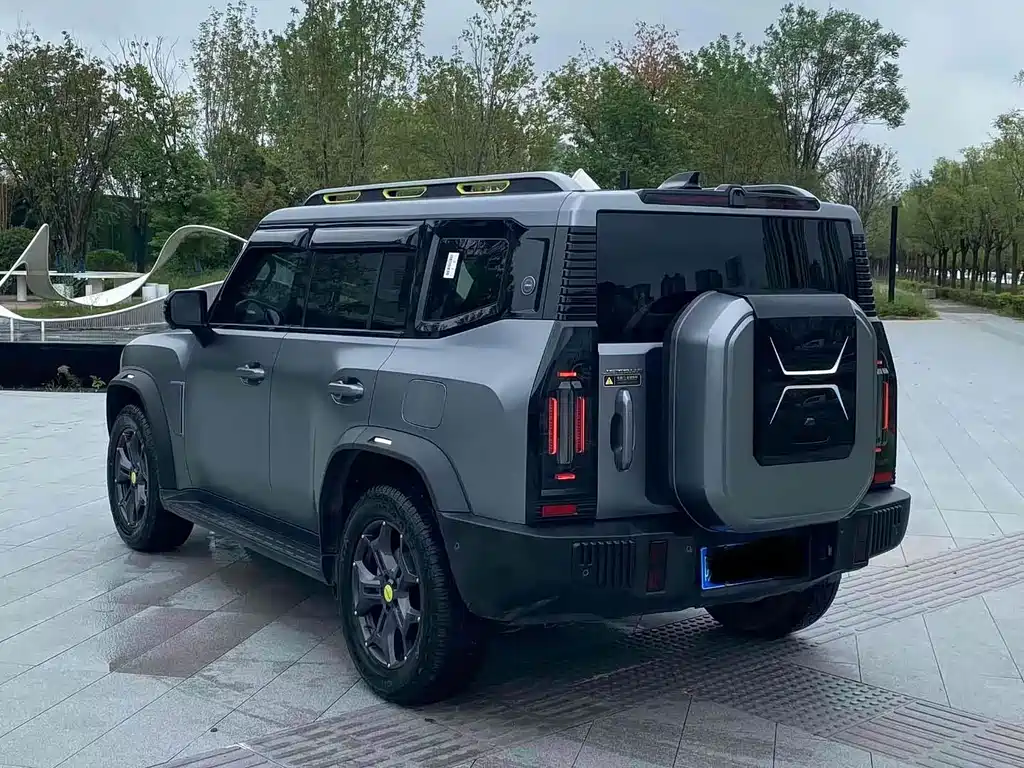 Jet Traveler 2024 2.0T Four-wheel drive Crossing PRO Entertainment Edition