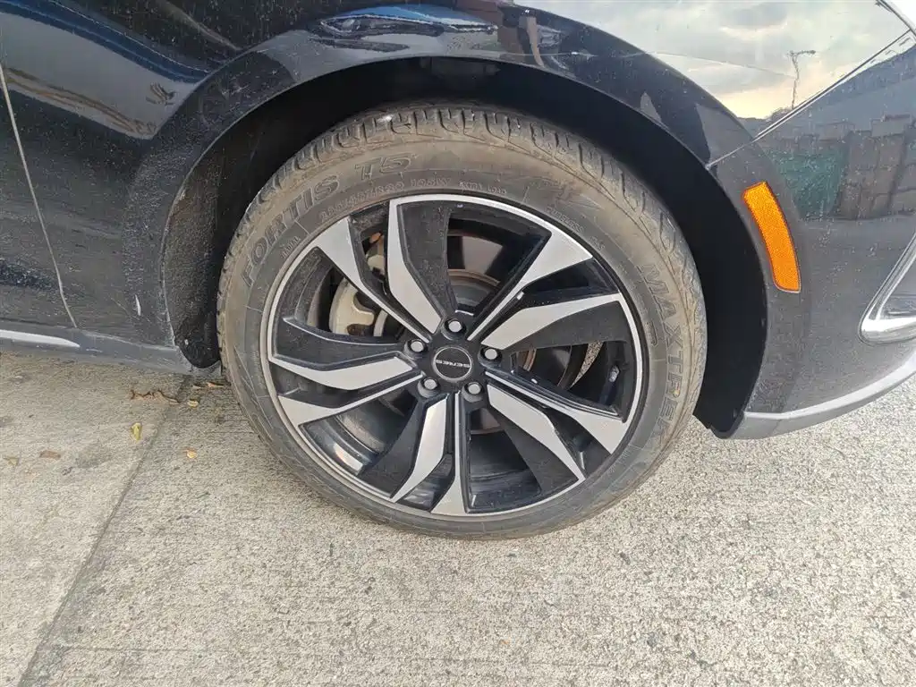 Sailis SF5 2021 Huawei Smart Choice Four-wheel drive version