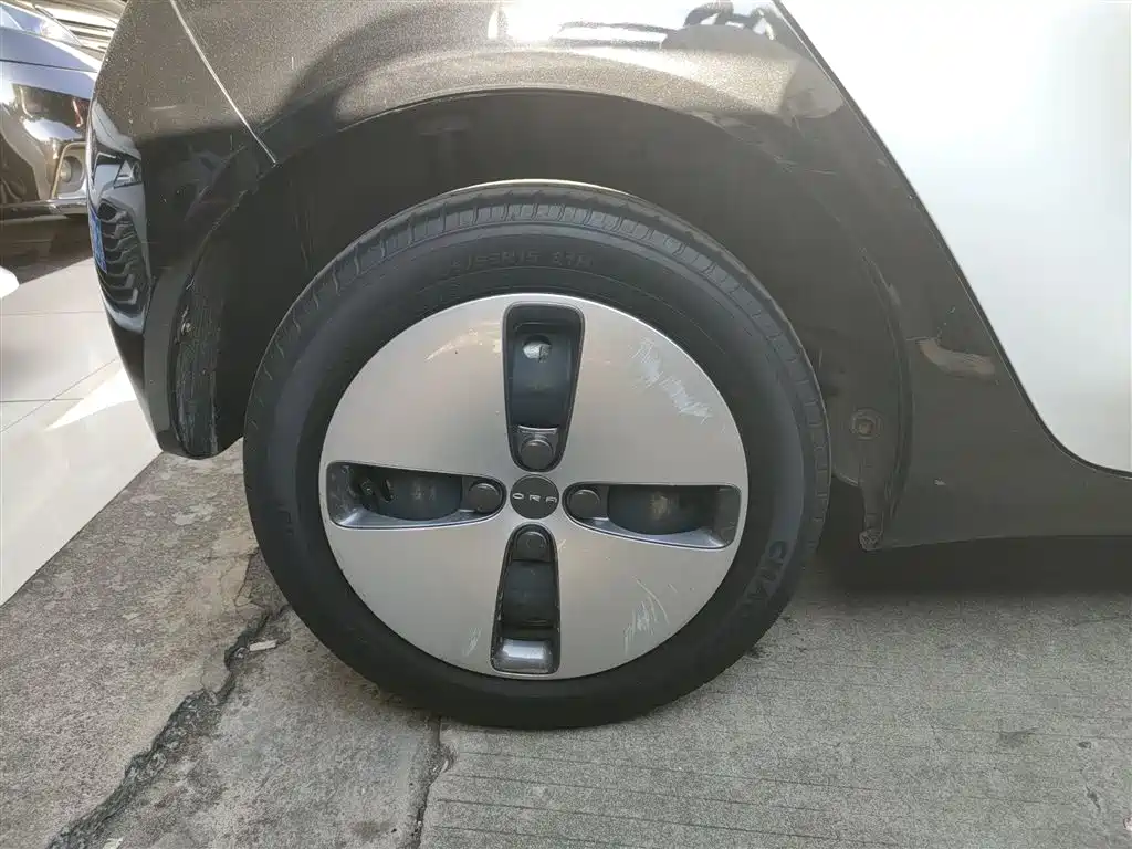 Фото машины 24