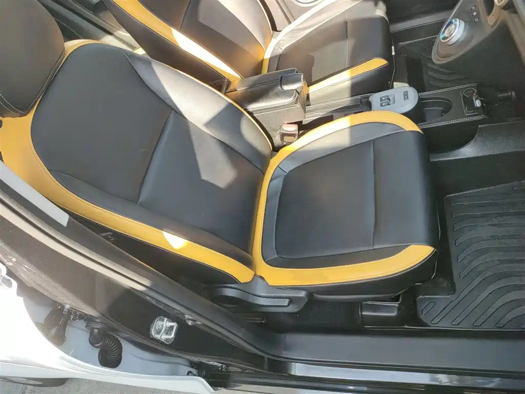 Фото машины 23