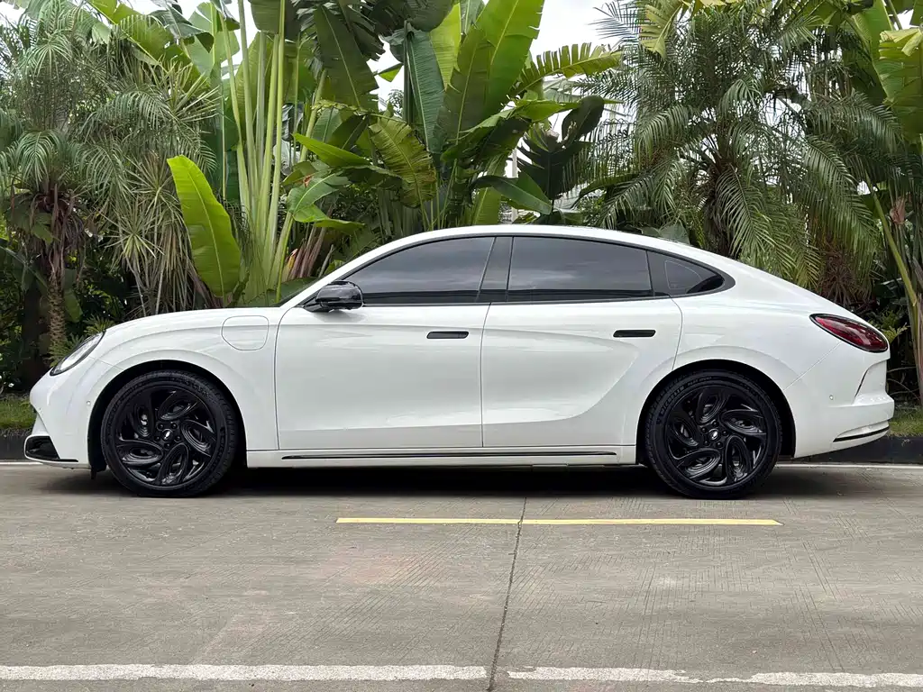 Фото машины 26